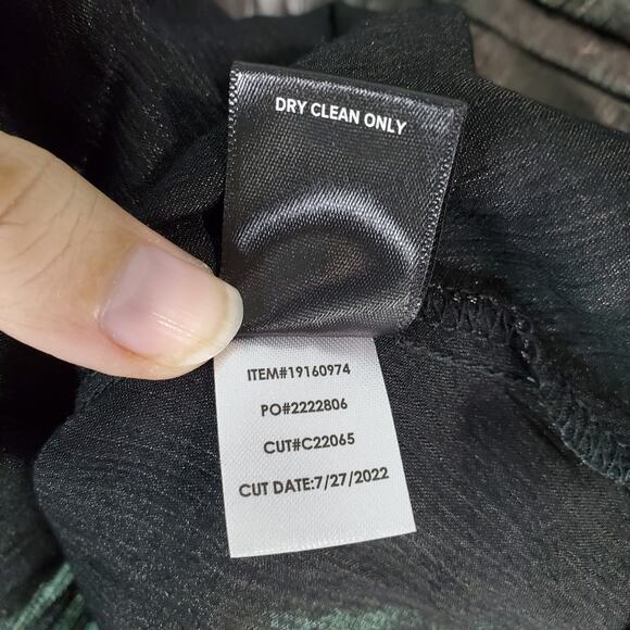 Torrid Womens Black Gold Lily Babydoll Crinkle Chiffon Surplice Blouse Size 5 - Picture 5 of 5